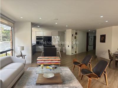Apartamento de 3 alcobas en venta en Los Rosales, Bogotá, 163 m² · foto 3 de 20