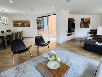 Apartamento de 3 alcobas en venta en Los Rosales, Bogotá, 163 m² · foto 4 de 20