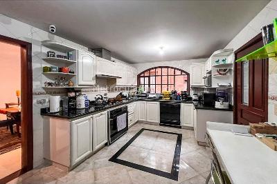 Apartamento de 3 alcobas en venta en Usaquen, Bogotá, 140 m² · foto 9 de 20