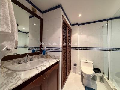 Apartamento de 3 alcobas en venta en Chico Norte, Bogotá, 189 m² · foto 16 de 16