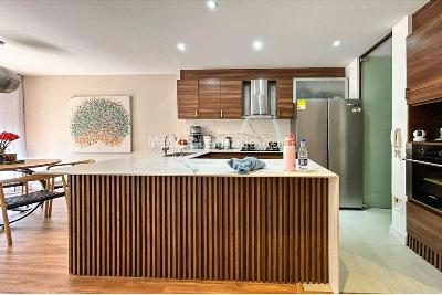 Apartamento de 2 alcobas en venta en Chico Norte, Bogotá, 121 m² · foto 3 de 10