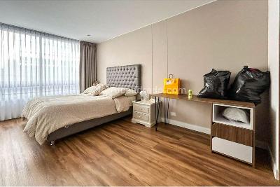 Apartamento de 2 alcobas en venta en Chico Norte, Bogotá, 121 m² · foto 7 de 10