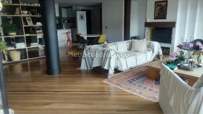 Apartamento de 3 alcobas en venta en Los Rosales, Bogotá, 188 m² · foto 2 de 12