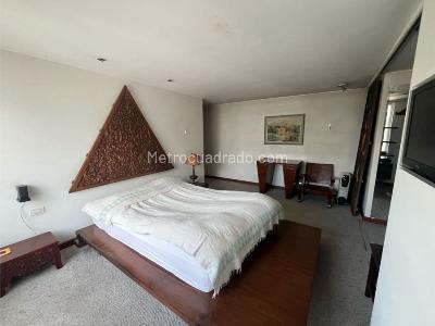 Apartamento de 2 alcobas en venta en Chico Norte, Bogotá, 162 m² · foto 14 de 20