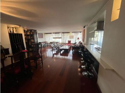 Apartamento de 2 alcobas en venta en Chico Norte, Bogotá, 162 m² · foto 4 de 20