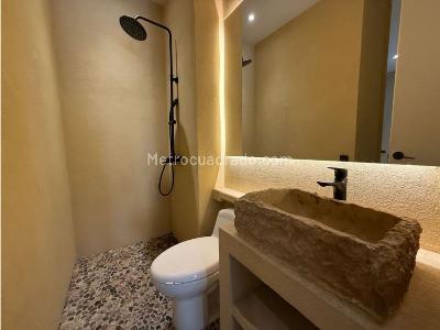 Apartamento de 2 alcobas en venta en Chico Norte, Bogotá, 157 m² · foto 11 de 18