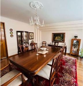 Apartamento de 3 alcobas en venta en Los Rosales, Bogotá, 238 m² · foto 16 de 20