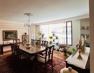 Apartamento de 3 alcobas en venta en Los Rosales, Bogotá, 238 m² · foto 5 de 20