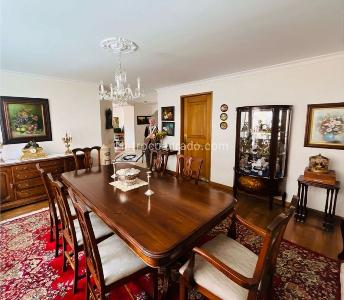 Apartamento de 3 alcobas en venta en Los Rosales, Bogotá, 238 m² · foto 7 de 20