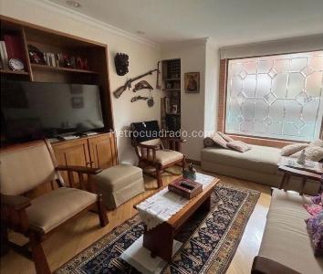 Apartamento de 3 alcobas en venta en Los Rosales, Bogotá, 238 m² · foto 9 de 20