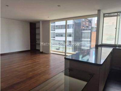 Apartamento de 2 alcobas en venta en El Nogal, Bogotá, 119 m² · foto 3 de 14