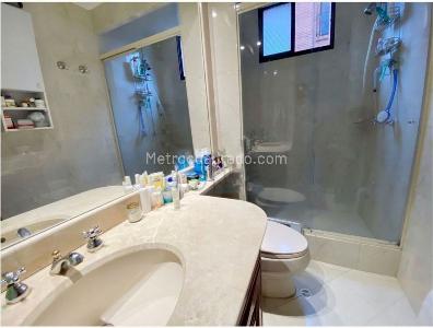 Apartamento de 3 alcobas en venta en Usaquen, Bogotá, 157 m² · foto 14 de 18