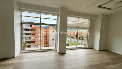 Apartamento de 2 alcobas en venta en Chico Norte, Bogotá, 143 m² · foto 3 de 20