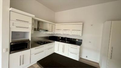 Apartamento de 2 alcobas en venta en Chico Norte, Bogotá, 143 m² · foto 7 de 20
