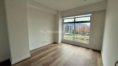 Apartamento de 2 alcobas en venta en Chico Norte, Bogotá, 143 m² · foto 8 de 20