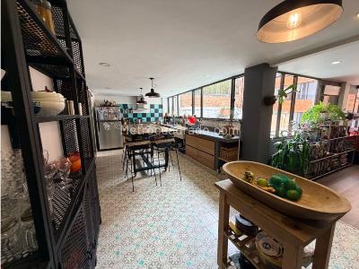 Apartamento de 3 alcobas en venta en La Cabrera, Bogotá, 140 m² · foto 6 de 13