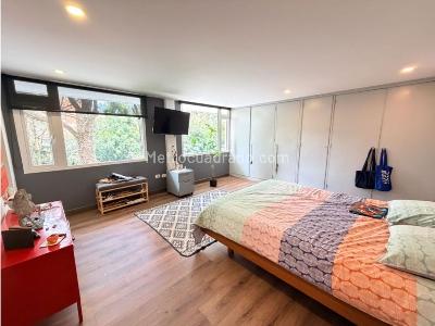 Apartamento de 3 alcobas en venta en La Cabrera, Bogotá, 140 m² · foto 9 de 13