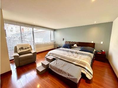 Apartamento de 3 alcobas en venta en Usaquen, Bogotá, 238 m² · foto 11 de 16