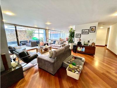 Apartamento de 3 alcobas en venta en Usaquen, Bogotá, 238 m² · foto 3 de 16