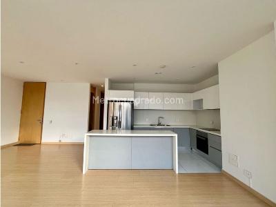 Apartamento de 2 alcobas en venta en Chico Norte, Bogotá, 97 m² · foto 4 de 20