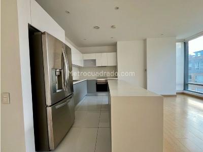 Apartamento de 2 alcobas en venta en Chico Norte, Bogotá, 97 m² · foto 5 de 20
