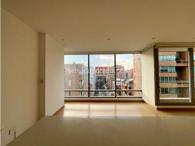 Apartamento de 2 alcobas en venta en Chico Norte, Bogotá, 97 m² · foto 6 de 20