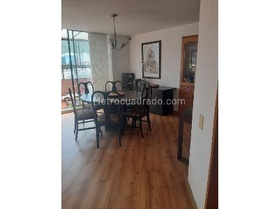 Apartamento de 3 alcobas en venta en Chico Norte, Bogotá, 153 m² · foto 2 de 20