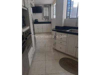 Apartamento de 3 alcobas en venta en Chico Norte, Bogotá, 153 m² · foto 9 de 20