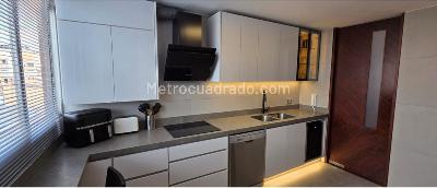 Apartamento de 2 alcobas en venta en Chico Norte, Bogotá, 112 m² · foto 8 de 10