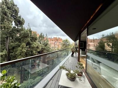 Apartamento de 3 alcobas en venta en Los Rosales, Bogotá, 327 m² · foto 10 de 14