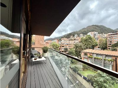 Apartamento de 3 alcobas en venta en Los Rosales, Bogotá, 327 m² · foto 9 de 14