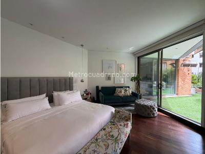 Apartamento de 3 alcobas en venta en Chico Norte, Bogotá, 296 m² · foto 10 de 20