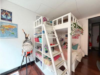 Apartamento de 3 alcobas en venta en Chico Norte, Bogotá, 296 m² · foto 11 de 20