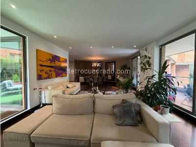 Apartamento de 3 alcobas en venta en Chico Norte, Bogotá, 296 m² · foto 5 de 20