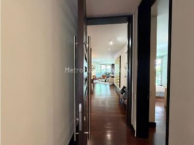 Apartamento de 3 alcobas en venta en Chico Norte, Bogotá, 296 m² · foto 9 de 20