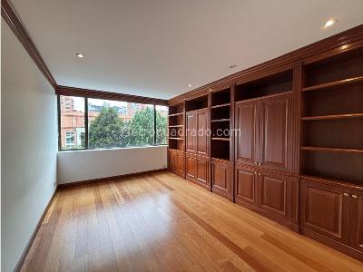 Apartamento de 2 alcobas en venta en La Cabrera, Bogotá, 296 m² · foto 18 de 20
