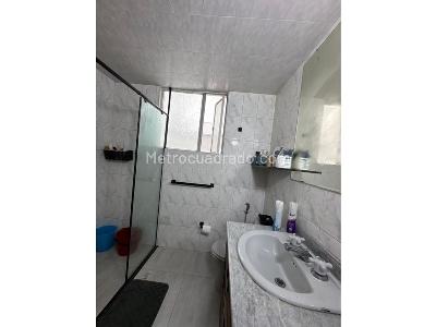 Apartamento de 3 alcobas en venta en Usaquen, Bogotá, 190 m² · foto 11 de 13