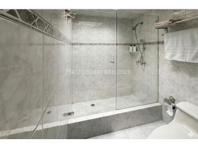 Apartamento de 3 alcobas en venta en Usaquen, Bogotá, 233 m² · foto 13 de 15