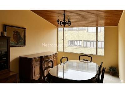 Apartamento de 3 alcobas en venta en Usaquen, Bogotá, 233 m² · foto 4 de 15