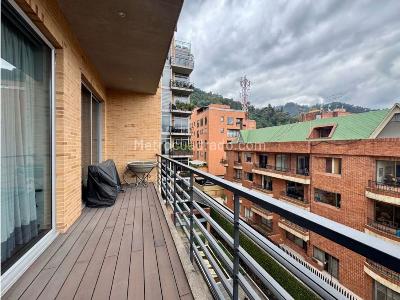 Apartamento de 4 alcobas en venta en Chico Norte, Bogotá, 330 m² · foto 15 de 20