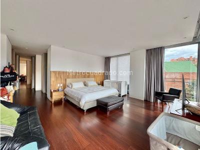 Apartamento de 4 alcobas en venta en Chico Norte, Bogotá, 330 m² · foto 17 de 20
