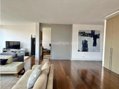 Apartamento de 4 alcobas en venta en Chico Norte, Bogotá, 330 m² · foto 3 de 20