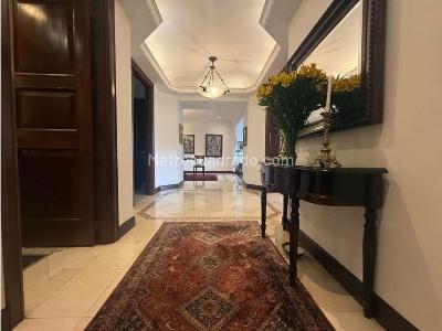 Apartamento de 3 alcobas en venta en Usaquen, Bogotá, 305 m² · foto 4 de 17