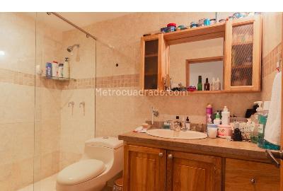 Apartamento de 3 alcobas en venta en Chico Norte, Bogotá, 310 m² · foto 15 de 20