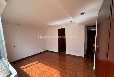 Apartamento de 4 alcobas en venta en Usaquen, Bogotá, 352 m² · foto 6 de 20