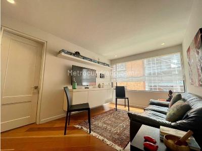 Apartamento de 3 alcobas en venta en Chico Norte, Bogotá, 299 m² · foto 11 de 16
