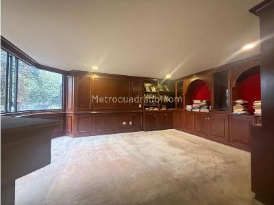 Apartamento de 3 alcobas en venta en La Cabrera, Bogotá, 271 m² · foto 7 de 20