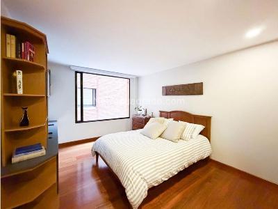 Apartamento de 3 alcobas en venta en Usaquen, Bogotá, 188 m² · foto 10 de 16
