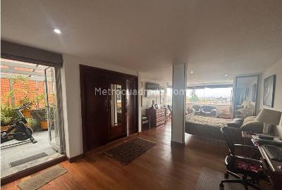 Apartamento de 3 alcobas en venta en Chico Norte, Bogotá, 176 m² · foto 7 de 14