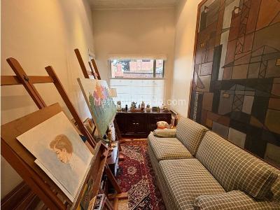 Apartamento de 3 alcobas en venta en Los Rosales, Bogotá, 200 m² · foto 7 de 10
